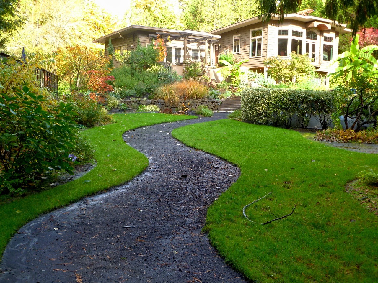 How I Prepped My Lawn for Spring in One Weekend (Without Losing My Mind!)